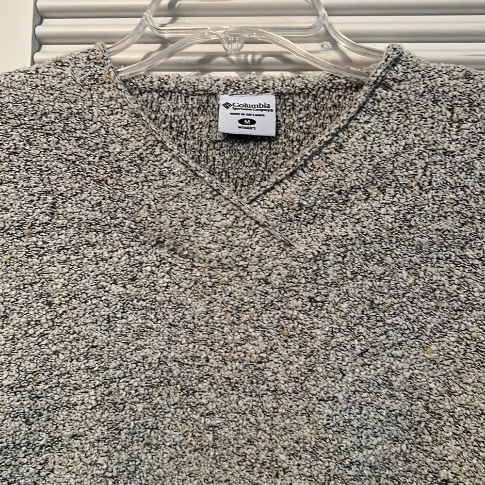 COLUMBIA Pullover Sweater - Picture 3 of 8